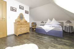 Grimersum, Warft-Tein 7 / Wohnung: Warftoase