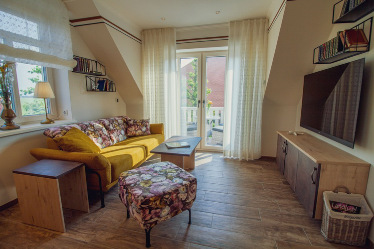 Upleward, Schwitterslohne 1 / Wohnung: Ferienwohnung Rapsblüte Upleward, Schwitterslohne 1 / Wohnung: Ferienwohnung Rapsblüte