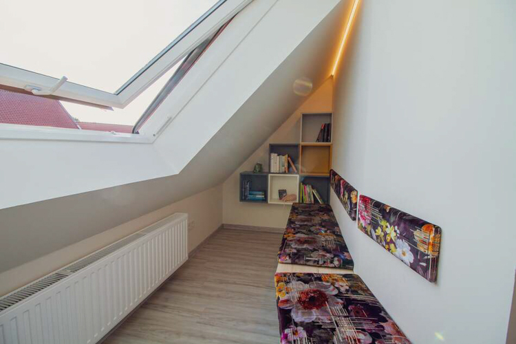 Upleward, Schwitterslohne 1 / Wohnung: Ferienwohnung Rapsblüte Upleward, Schwitterslohne 1 / Wohnung: Ferienwohnung Rapsblüte